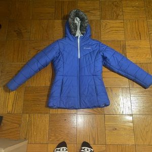 Columbia fox fur hood jacket women
